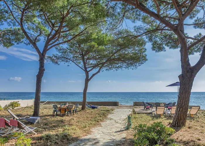 Les 3 Freres Willa *