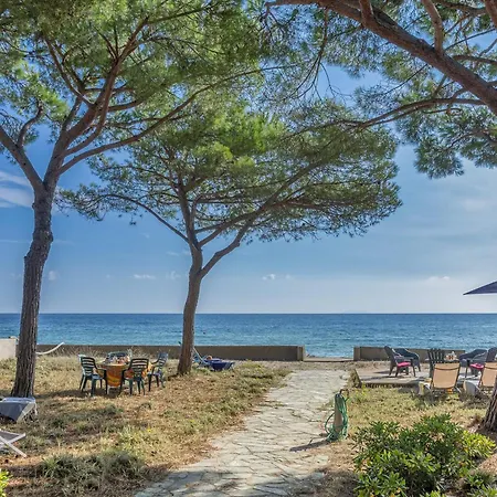 Les 3 Freres Villa *